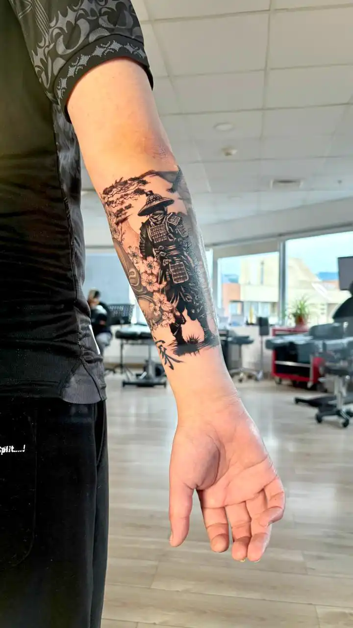 PHOTO-2025-08-21-11-09-00galeria_sc